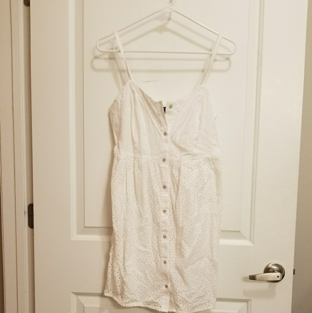 I♡Ronson white 100% cotton knee length dress